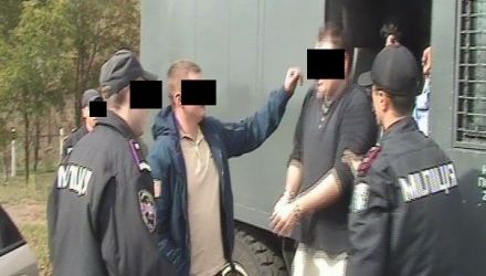 Suspectul a fost extrădat în Moldova, unde este cercetat penal și riscă 6 ani de închisoare.