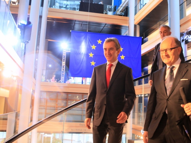 Si sunt increzator ca cetatenii Republicii Moldova nu vor intarzia sa o valorifice, demonstrand astfel ca, de facto, am fost si am ramas mereu europeni.