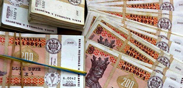 Допускаются проекты в области молодежных политик на местном и региональном уровне.