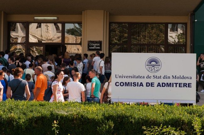 Admitere 2017: Taxele ascunse ale universităților din Moldova