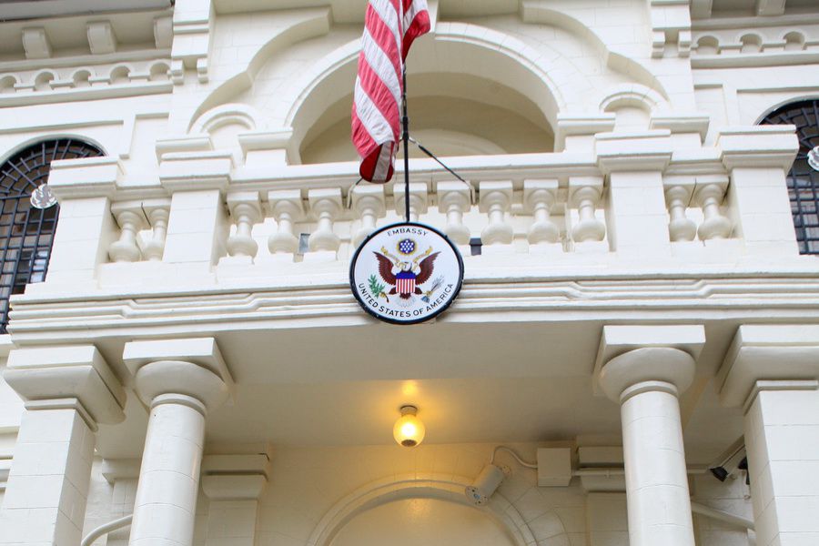 Реакция ЕС и США на новые антиправительственные протесты.