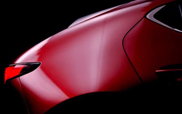 Mazda показала видео с новым хэтчбеком-"тройкой".