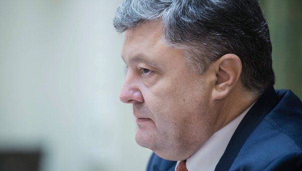 "Это не окончание войны, вместо этого — смена тактики", — заявил Порошенко.