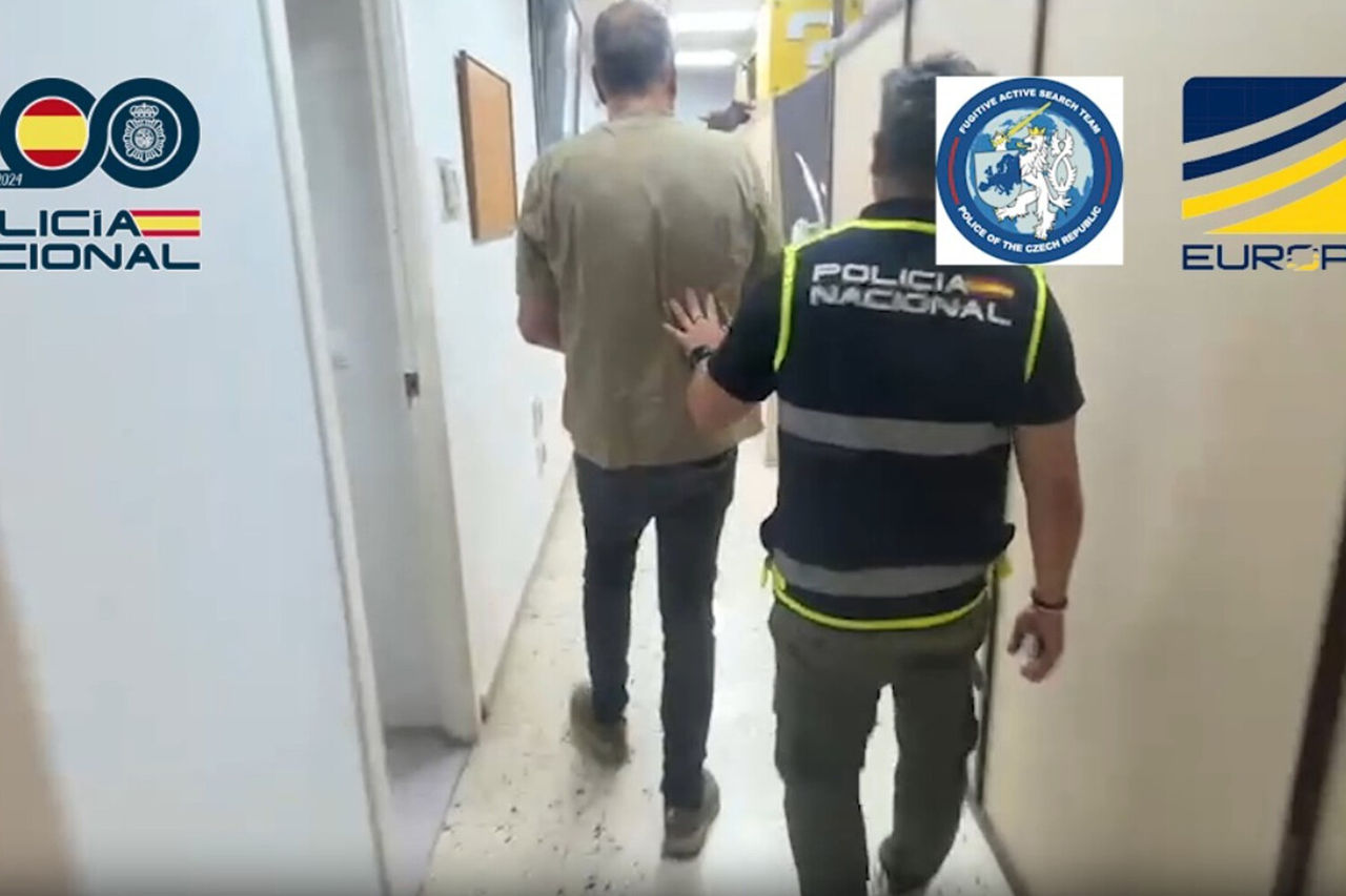 В Испании задержали одного из самых разыскиваемых беглецов Чехии.