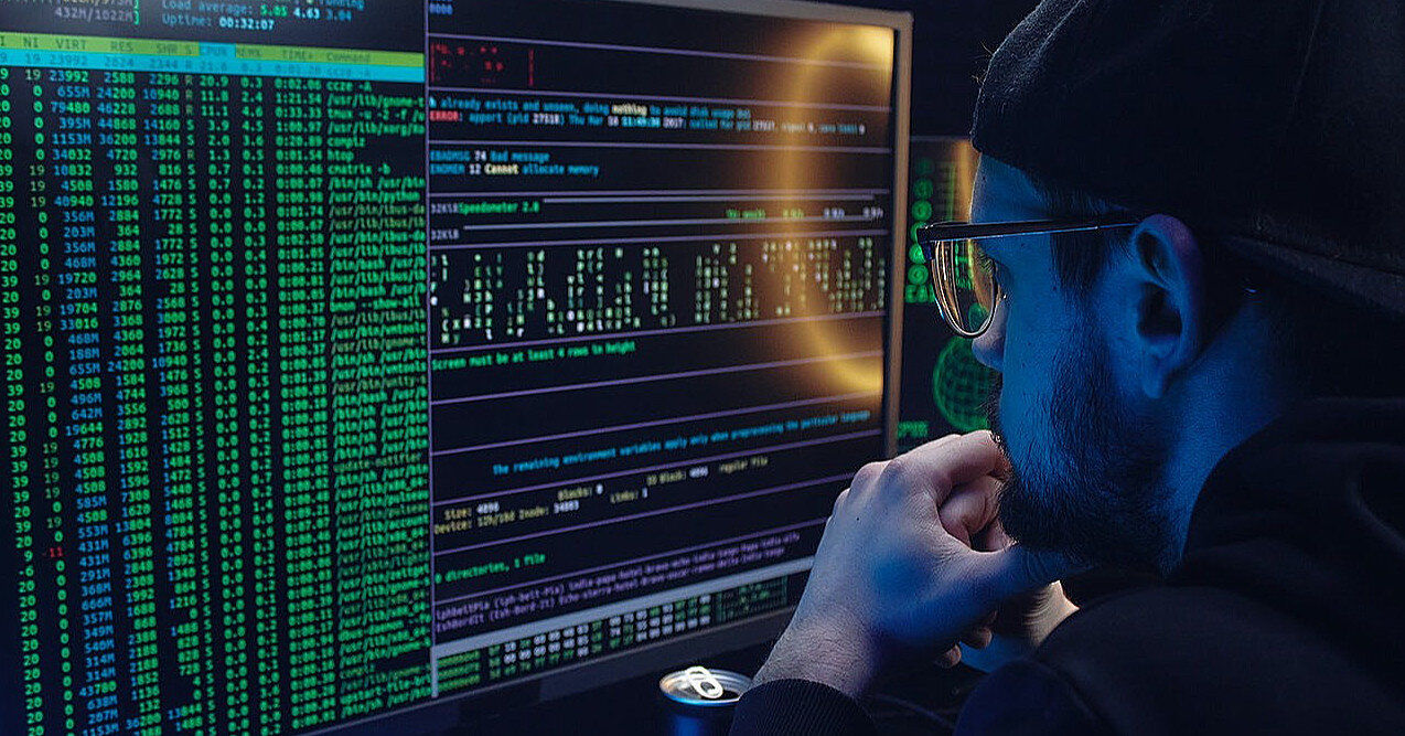 Un grup de hackeri iranieni a reușit să publice o parte din e-mailurile campaniei lui Trump.