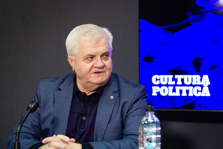 Политический обозреватель Анатол Цэрану.
