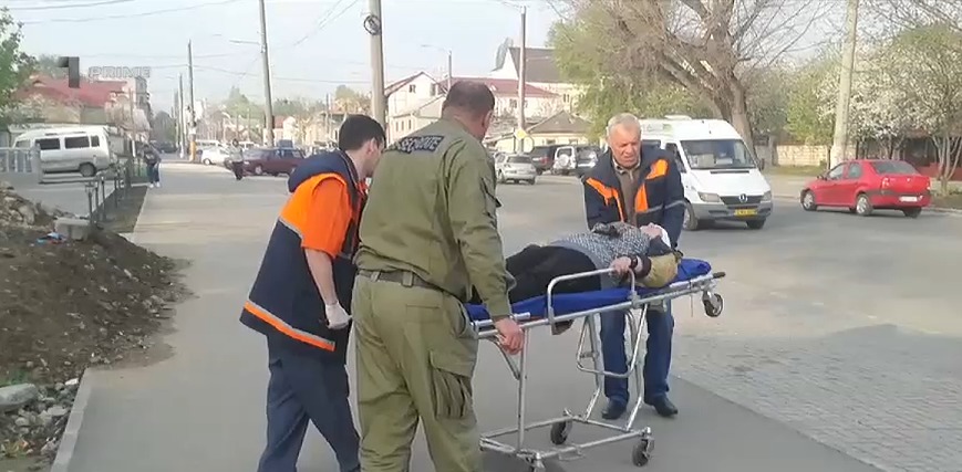 Женщине придется провести в палате минимум неделю, но ее жизни ничто не угрожает.