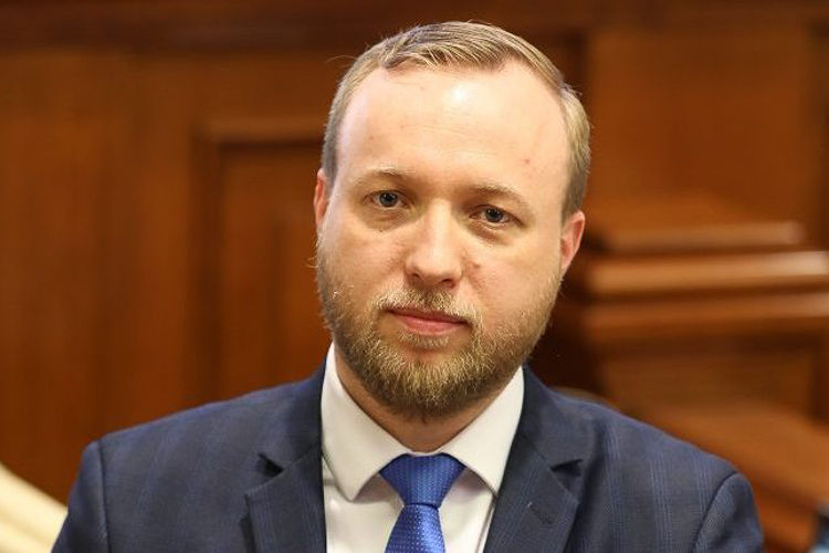 Глава СИБ в 2023 году получил почти 500 000 леев зарплаты.