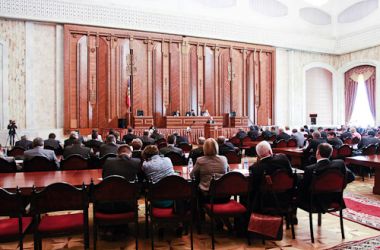 В четверг заседание парламента не состоится в связи с тем, что во Дворце республики состоится третий саммит глав государств Восточного партнерства, членов Европейской народной партии.