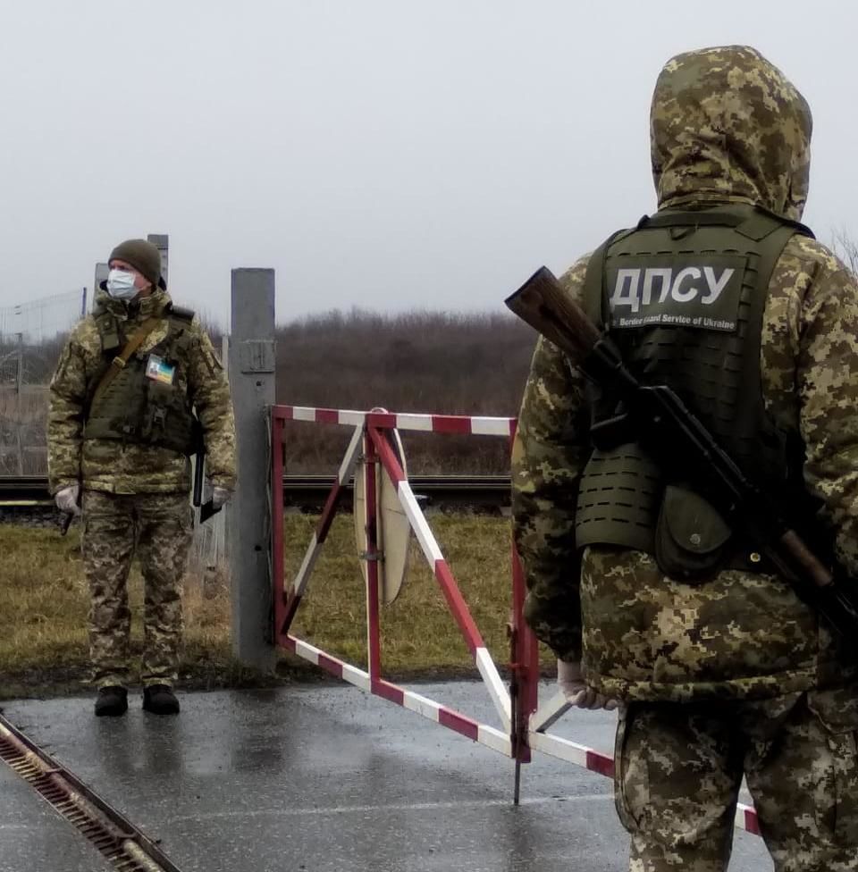 Пограничники задержали мужчину на пункте пропуска через государственную границу Украины