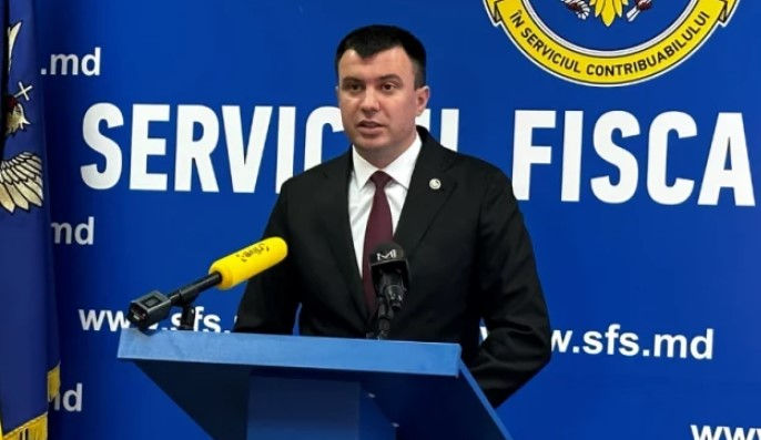 Назначенный министр финансов Петру Ротару принесет присягу.