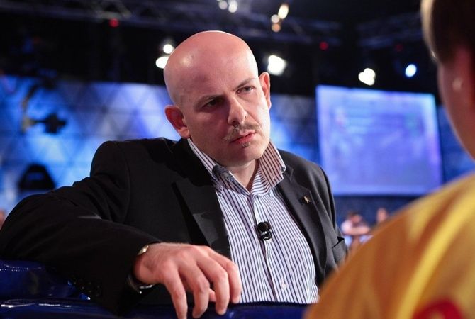 Судья по делу об убийстве Бузины взял самоотвод.