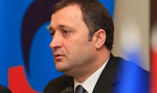 Premierul în exercițiu Vlad Filat afirmă că ar putea refuza funcția de prim-ministru.