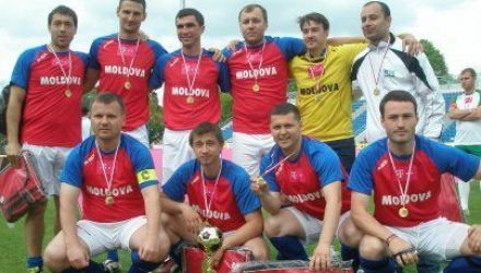 Moldova a învins fără drept de apel Ungaria (6-1), Polonia TVP (1-0), Polonia Varnia Mazuri (5-2) şi Polonia Tok FM (9-2).
