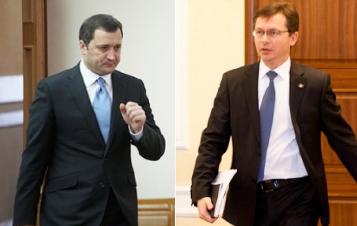 „Un comportament incorect”. Astfel califică liderul Partidului Liberal Democrat, Vlad Filat, declarațiile făcute în ultima perioadă de fostuli ministru al Finanțelor Veaceslav Negruța.