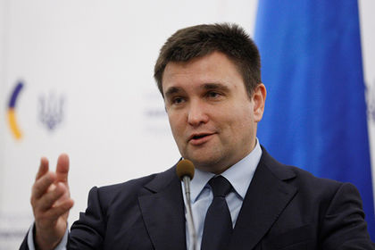 Венгрия подчинилась требованиям Украины.