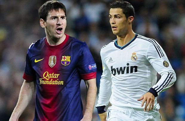 Lionel Messi a câştigat în cinci rânduri “Balonul de Aur”, în timp ce Cristiano Ronaldo l-a adjudecat în trei rânduri.