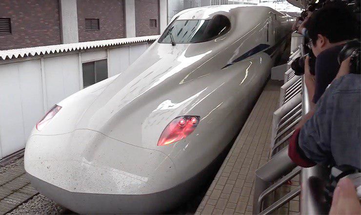 Отмечается, что эта модель под названием N700S проходит испытания с прошлого года.