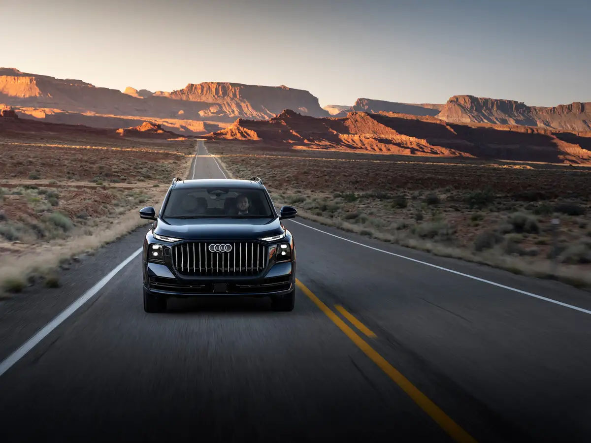  Audi показала новый Q9 — самый большой кроссовер в истории марки.