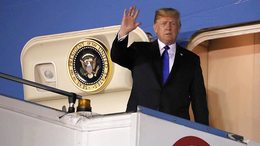 Дональд Трамп прилетел в Сингапур на встречу с Ким Чен Ыном.