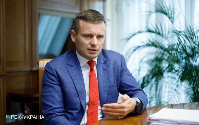 Украина призывает поддержать ее финансово: Расходы критически превышают доходы.