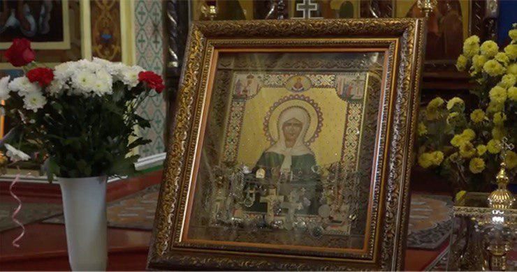 В бельцкий собор привезли мощи и икону Святой Матроны Московской.