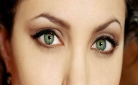 Bărbaţii cred că vârful frumuseţii unei femei este la vârsta de 29 de ani, dar că la 30 de ani sunt cel mai seducătoare