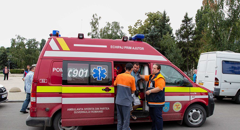 Tânărul din Moldova a fost înjunghiat de mai multe ori în spate.