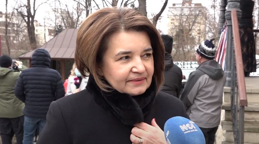 Моника Бабук: «Лучше не делить народ на хороших и плохих людей».