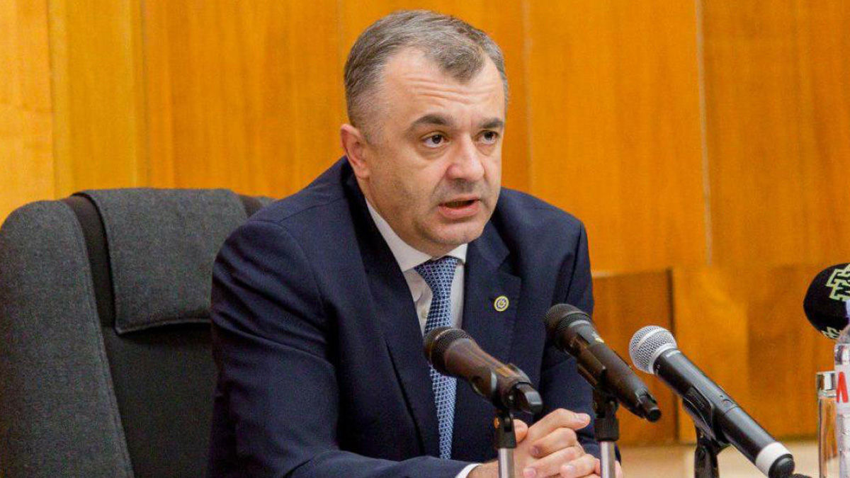 Кику осудил правящую партию за стремление "захватить" хлебокомбинат Franzeluța.
