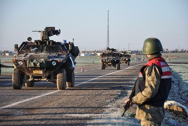 В Турции за критику военной операции в Сирии арестованы свыше 300 человек.