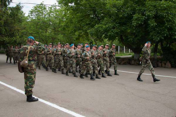 В один из дней военнослужащие сдавали тактико-специальную подготовку.