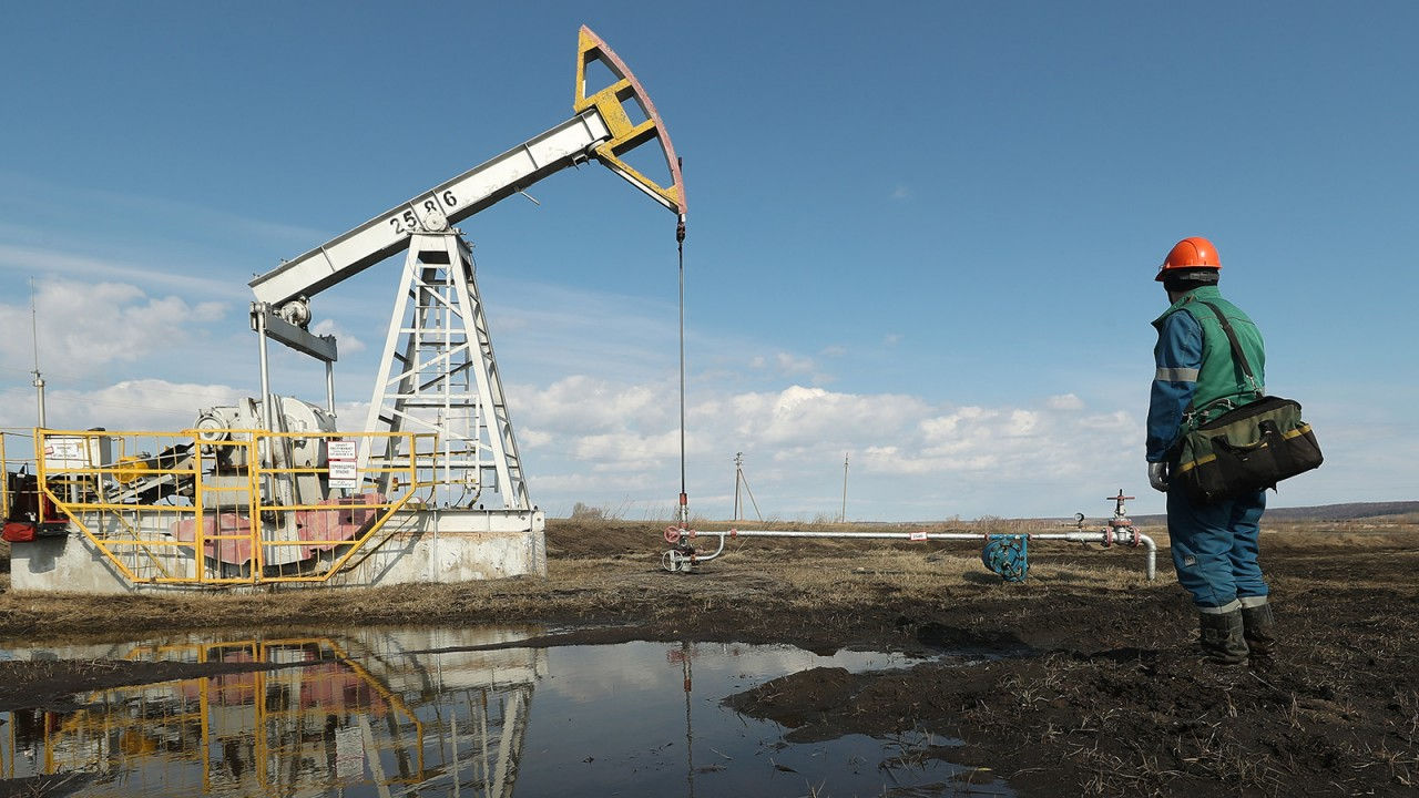 Нефть Brent подешевела до $73 за баррель.