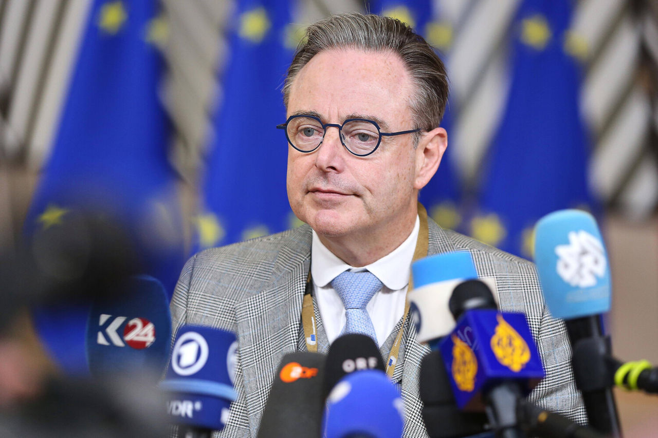 Premierul Belgiei: Numeroși membri ai UE sunt de acord să coopereze cu Rusia pentru acces la resurse energetice.