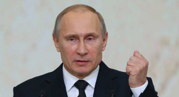 Două luni mai târziu, în iulie 2015, Putin a anulat 90% dintr-o datorie de 35,2 miliarde de dolari americani pe care o avea Cuba către fosta URSS.