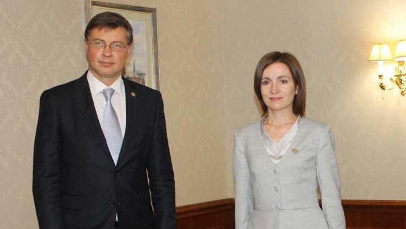 Санду обсудила с руководством Еврокомиссии выделение 50 млн евро Молдове.