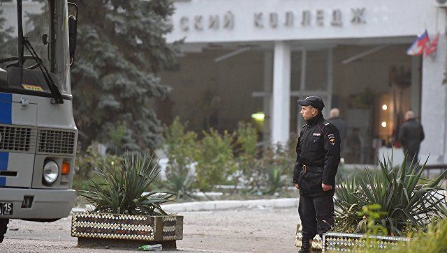 Семьи погибших в керченском колледже получили выплаты.