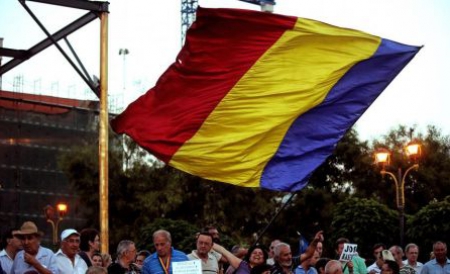 Ca şi în zilele precedente, demonstraţiile s-au desfăşurat fără incidente.