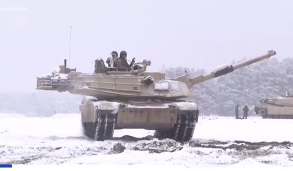 Маневры прошли в рамках инициативы Atlantic Resolve по сдерживанию России в Восточной Европе.