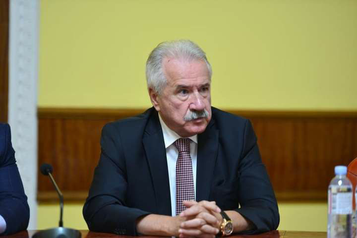 Посол Турецкой Республики в Республике Молдова Гюрол Сёкменсюэр.