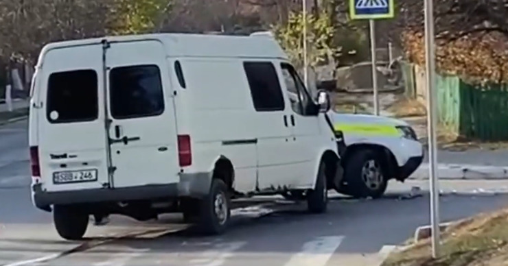 Машина полиции попала в ДТП в Комрате.