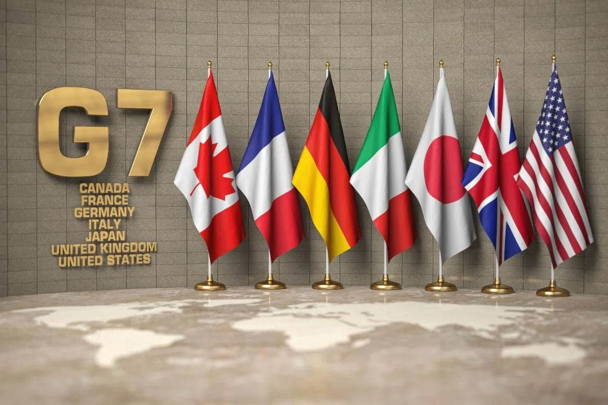 Министры финансов G7 планируют выделить 15 миллиардов евро помощи Украине.