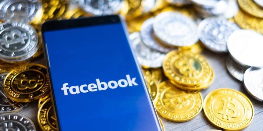 Facebook допустил рекламу легальных криптовалютных проектов в соцсети.