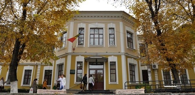 Медуниверситет пока не получил запроса от Израиля по поддельным дипломам.
