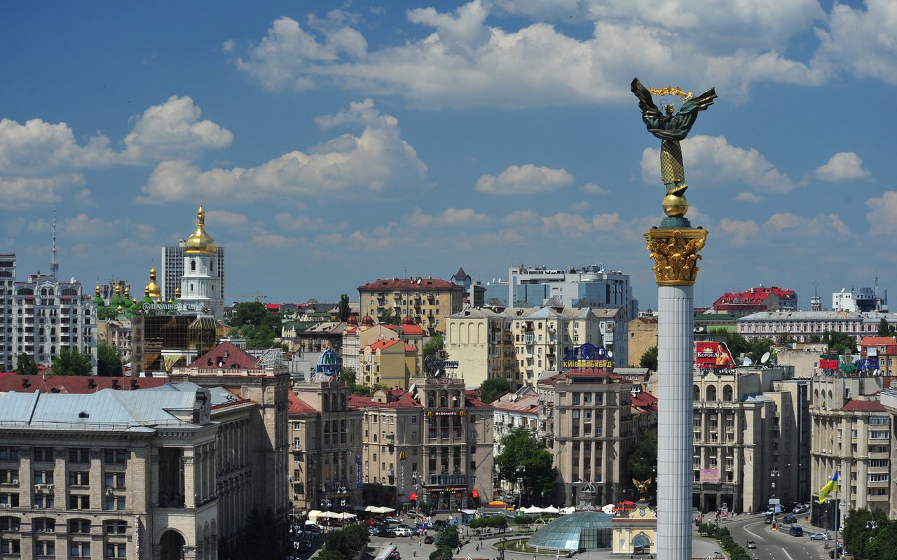 За столицей Украины следуют Белград, Сербия и Афины, Греция.