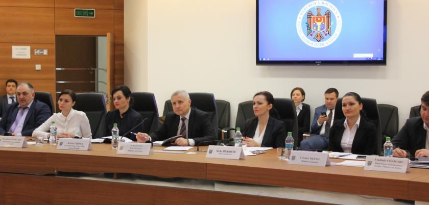 Moldova în dialog cu UE privind respectarea drepturilor omului
