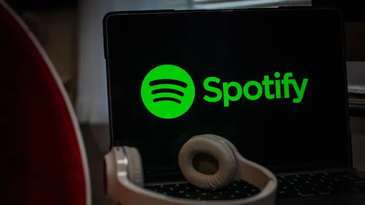 Spotify будет предлагать плейлисты, созданные искусственным интеллектом.