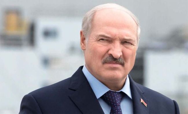 Лукашенко заявил о западных шпионах на белорусских промпредприятиях.