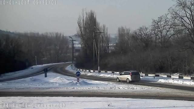 Всего в работах задействовали 118 единиц спецтехники и 307 дорожных рабочих. 