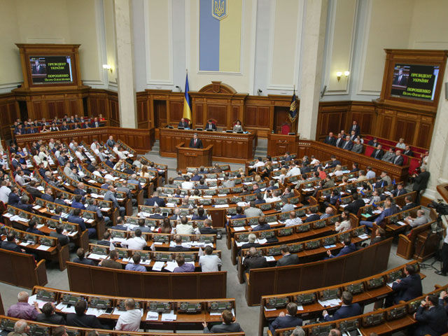 Верховная Рада Украины во втором и окончательном чтении приняла закон о местных выборах.